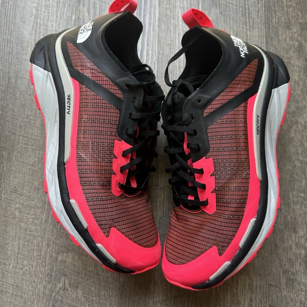 The North Face Vectiv Infinite Trail Men's Running Shoes Coral / Black - Size 8